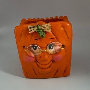 Halloween/Fall Ceramic Orange Bag with Smiling Grandma Face with glasses